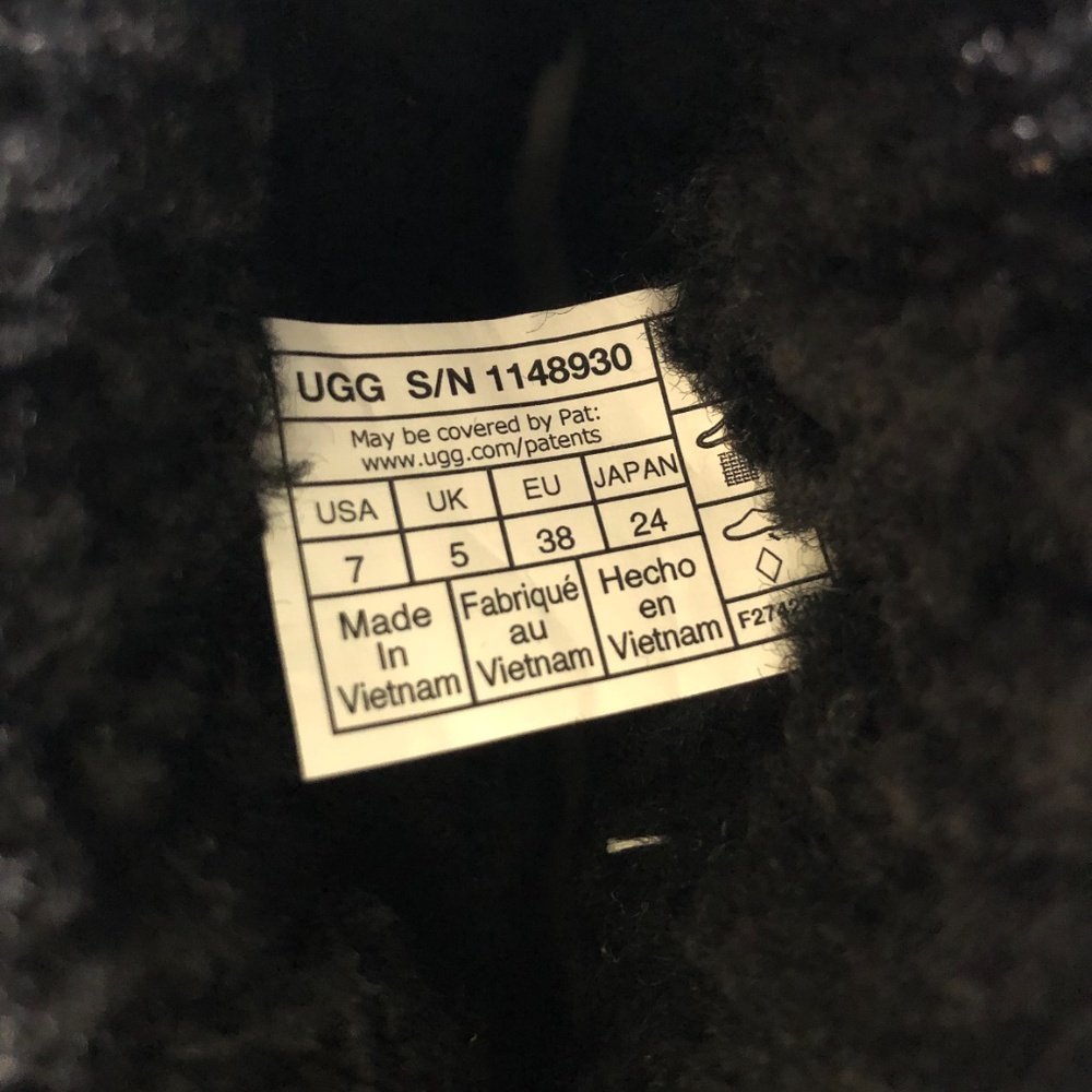 Ugg Mini Braid Cuff Boots Black - image 6